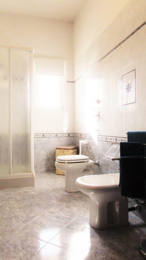 דירות וימודרונה Casa San Raffaele מראה חיצוני תמונה